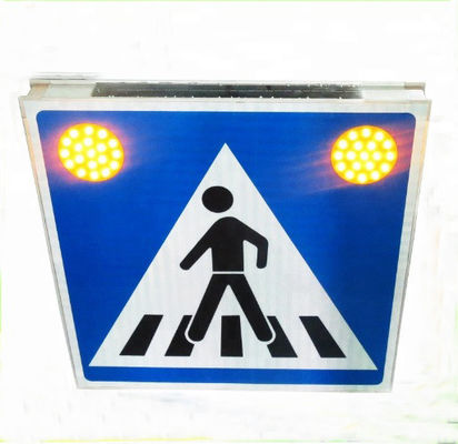 600mm High Visibility Solar Pedestrian Crossing Sign For Road Safety